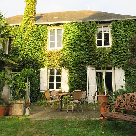 Les Loges Du Chaudron Bed & Breakfast La Chapelle-aux-Choux Bagian luar foto