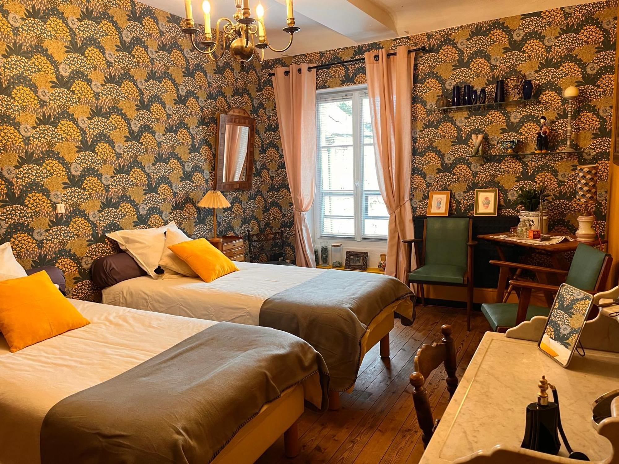 Les Loges Du Chaudron Bed & Breakfast La Chapelle-aux-Choux Bagian luar foto