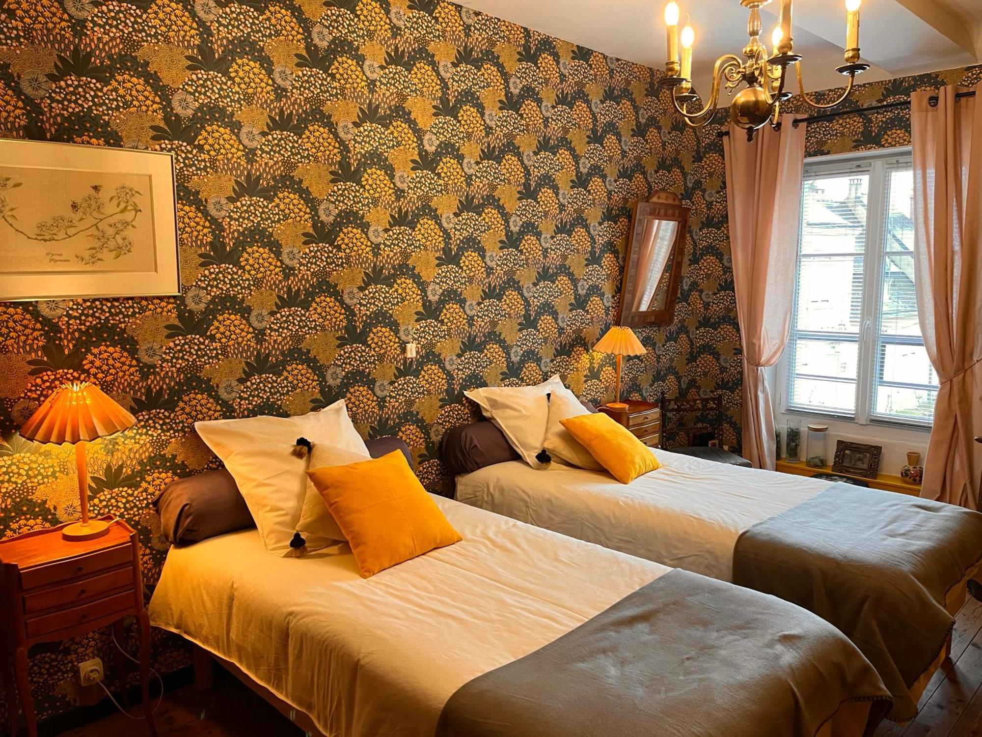 Les Loges Du Chaudron Bed & Breakfast La Chapelle-aux-Choux Bagian luar foto
